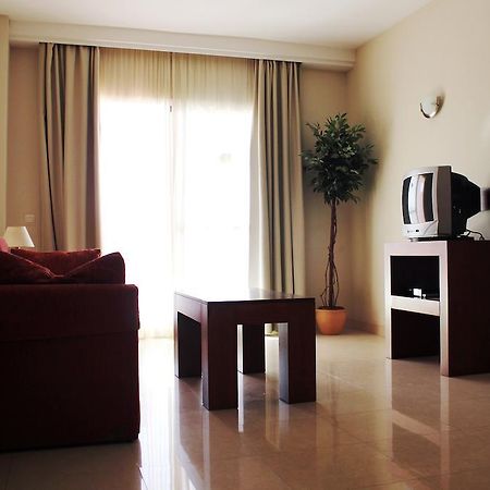 Apartamentos Turisticos Anoreta Rincon de la Victoria Exterior photo